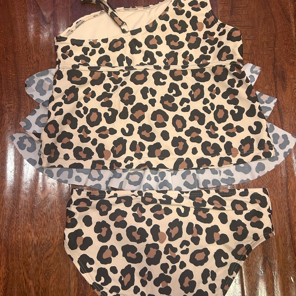 Bikini Leopard Print ruffled Kids size 10 Swim suit
Pool/beach/vacation - Picture 2 of 3